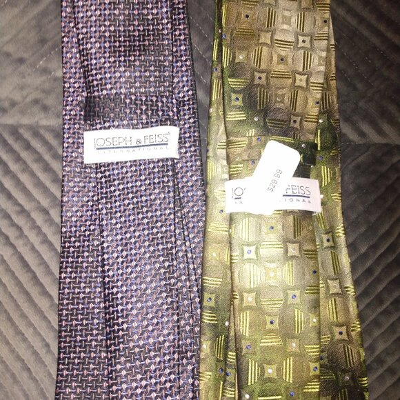 Joseph & Feiss Tie Set - Gold Geometric & Navy/Pink Patter - Picture 2 of 2